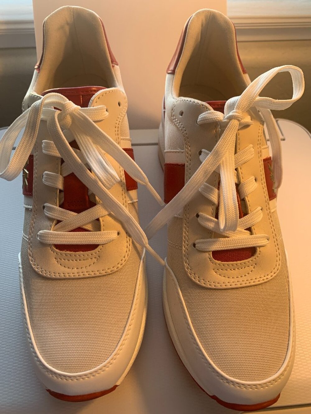 Micheal Kors Tennis Shoes Womens size 9 Tan and Red